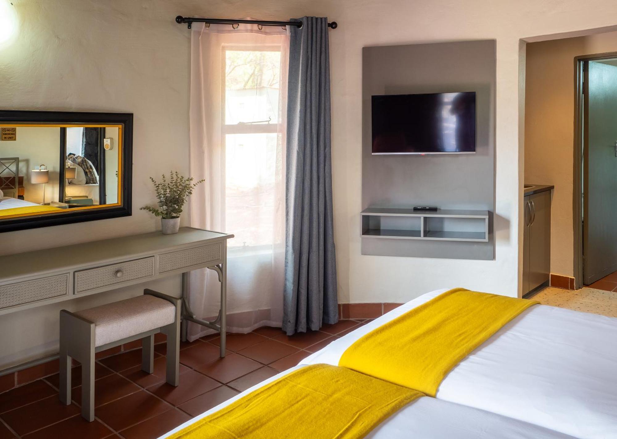 Olifants River Lodge By Dream Resorts Middelburg  Exterior photo