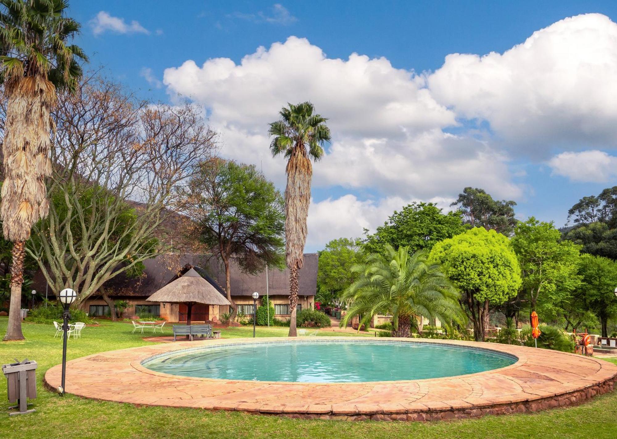 Olifants River Lodge By Dream Resorts Middelburg  Exterior photo